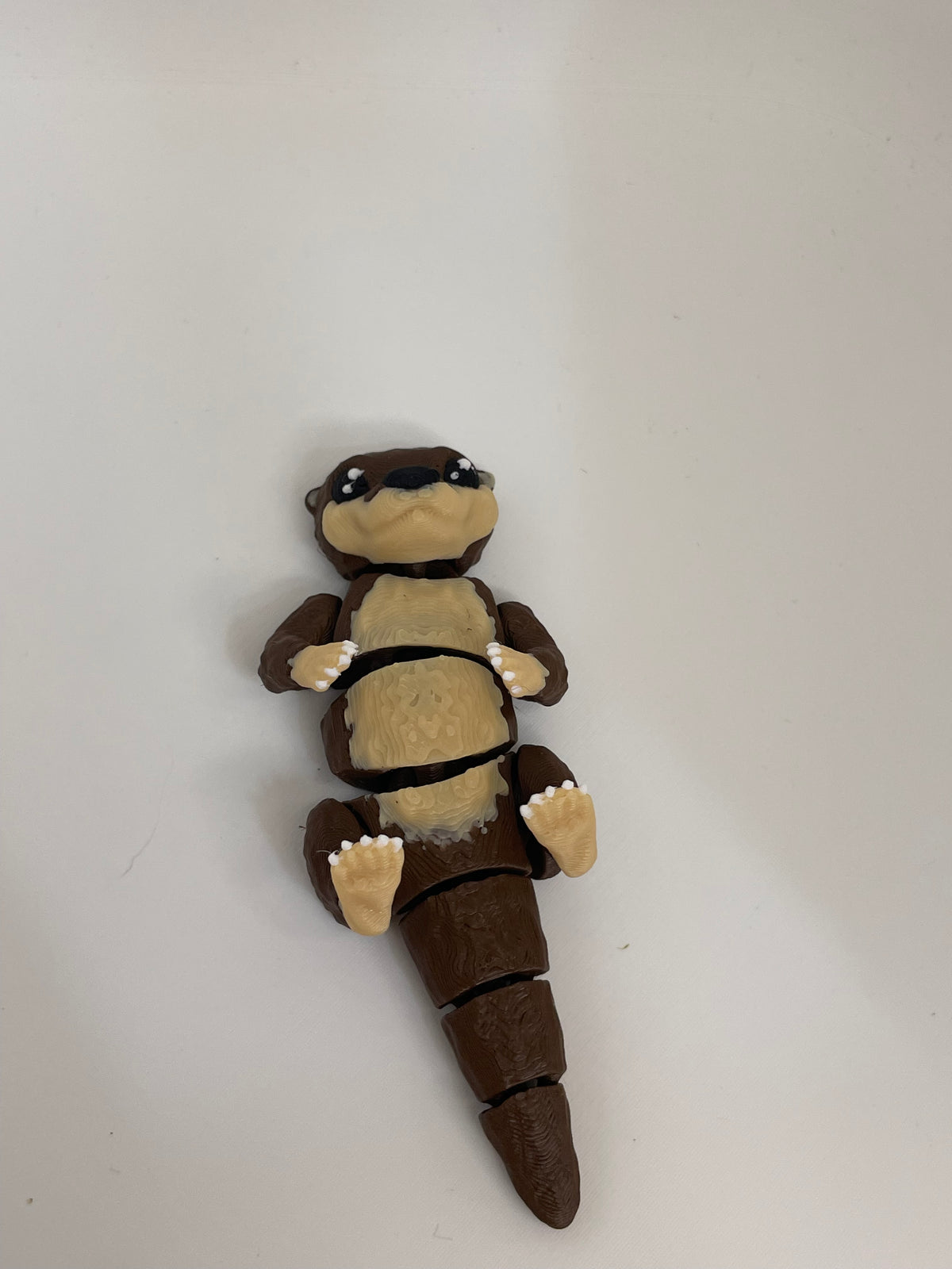 Articulated Otter – Woodland Desk Companion – product photo